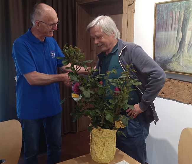 Wolfgang Rodewald dankt Peter Ziehm